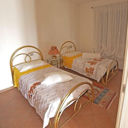 Casa Vacanze Al Capriano Appartamento Mora Cantello Eksteriør bilde
